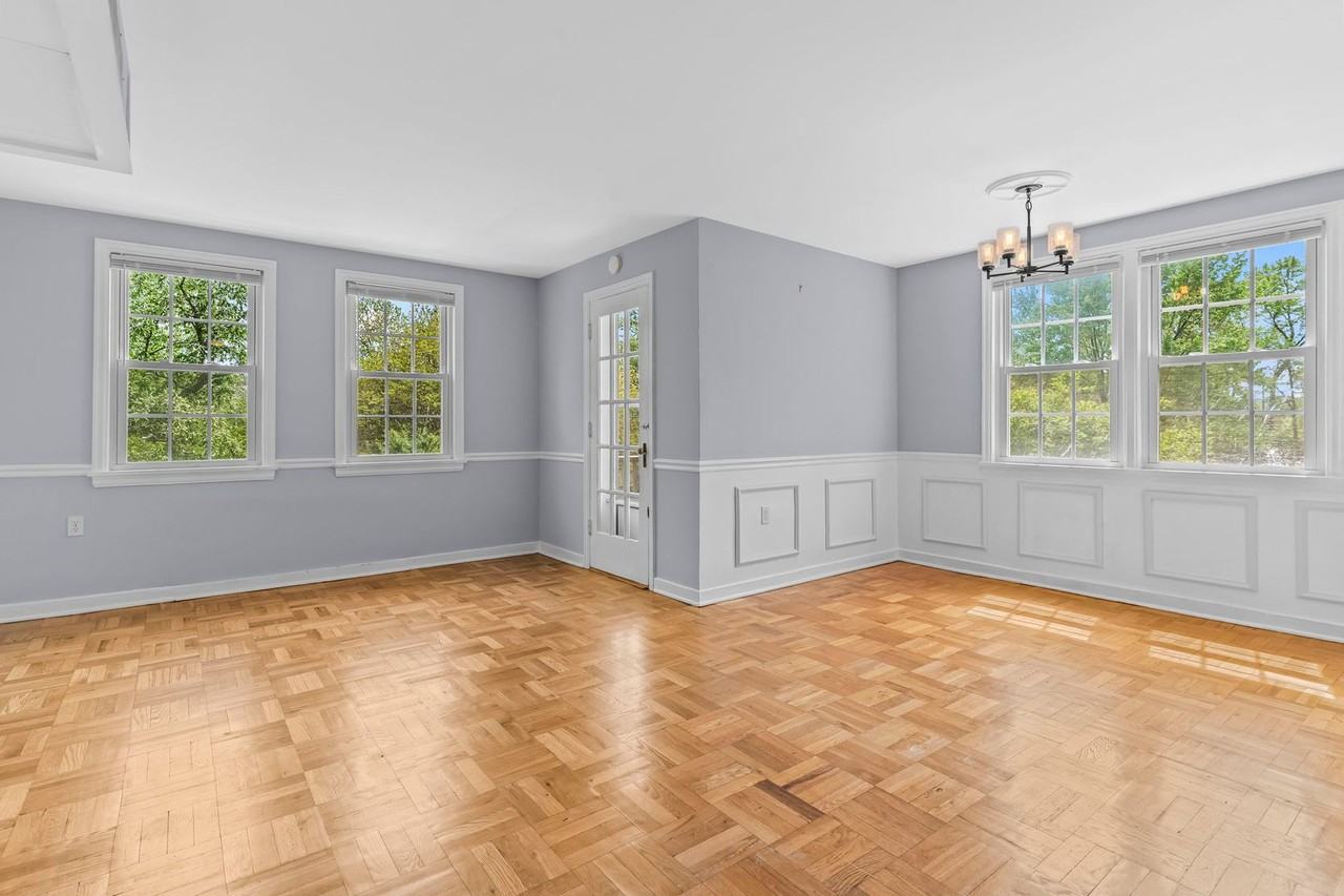 6611 E Wakefield Dr - Photo 5 of 24