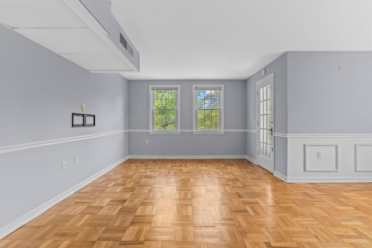 6611 E Wakefield Dr - Photo 6 of 24