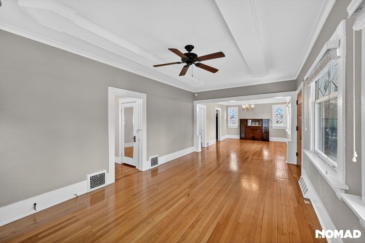 851 S Logan St - Photo 7 of 20