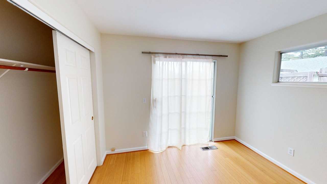 1783 Eardley Ave - Photo 4 of 14