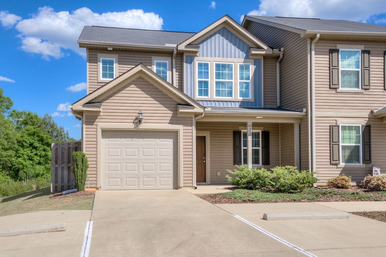 675 Red Cedar Ct - Photo 4 of 42