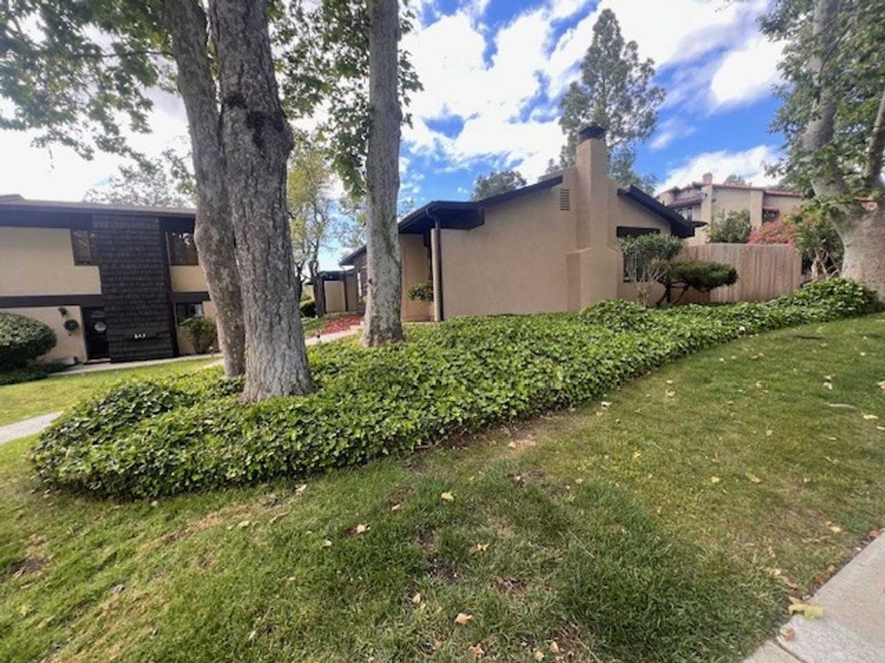 645 Roskilde Rd - Photo 3 of 38