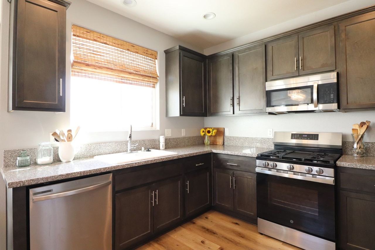 4533 Gusto Ct - Photo 5 of 18