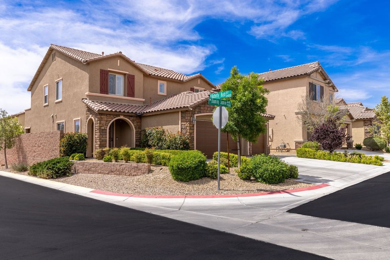 7139 Blooming Jasmine Ave - Photo 3 of 50