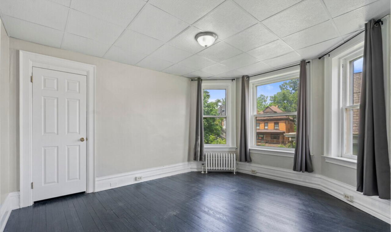 139 Lincoln Ave - Photo 6 of 16