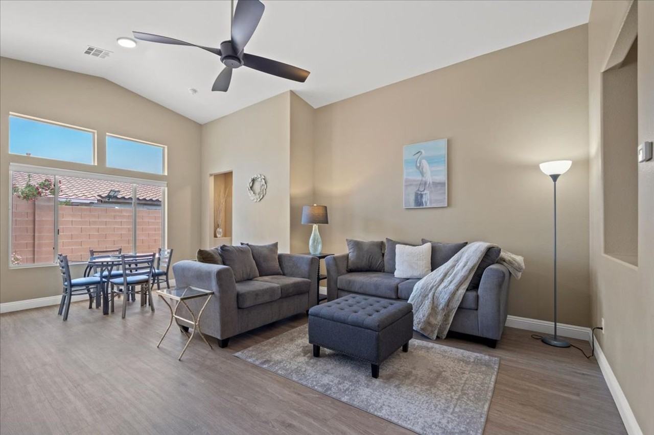 10528 Jeremy Pointe Ave - Photo 3 of 20