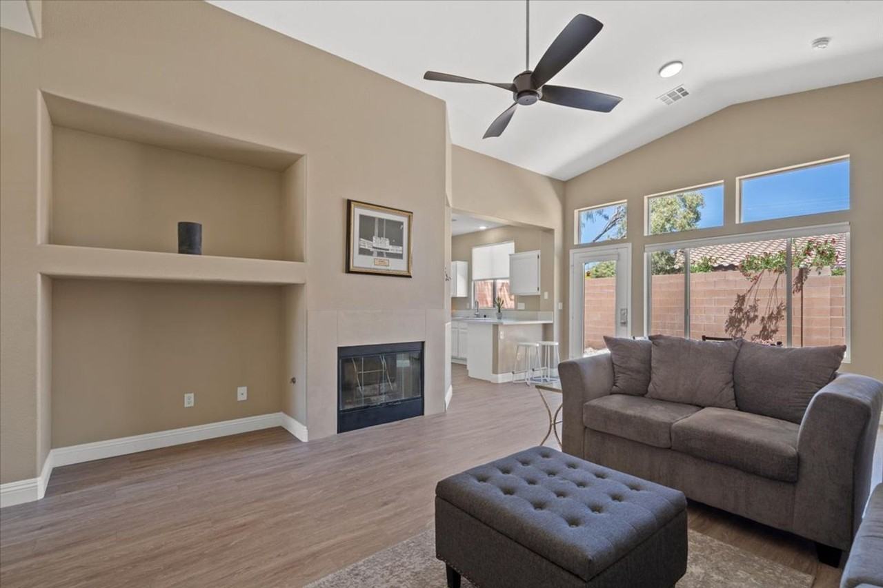 10528 Jeremy Pointe Ave - Photo 5 of 20