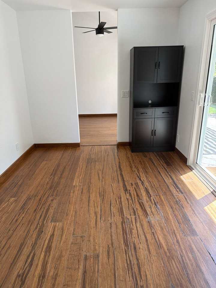 28022 Thompson - Photo 7 of 16