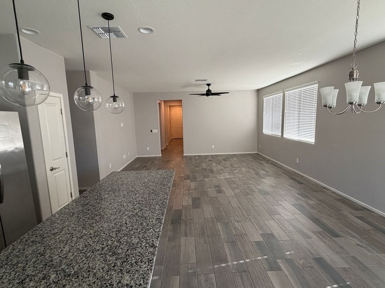 14377 W Hackamore Dr - Photo 5 of 27