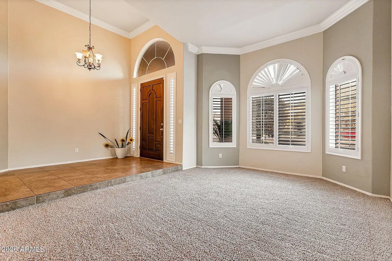 6901 E Evans Dr - Photo 6 of 27