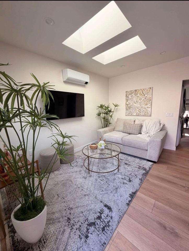 2408 W 102nd St - Photo 3 of 12