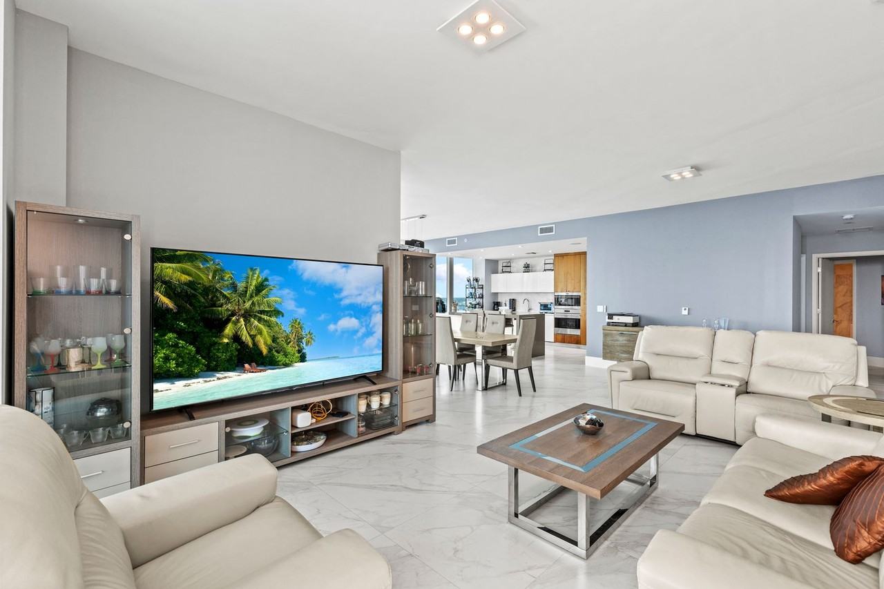 701 N Fort Lauderdale Beach Blvd #1205 - Photo 6 of 50