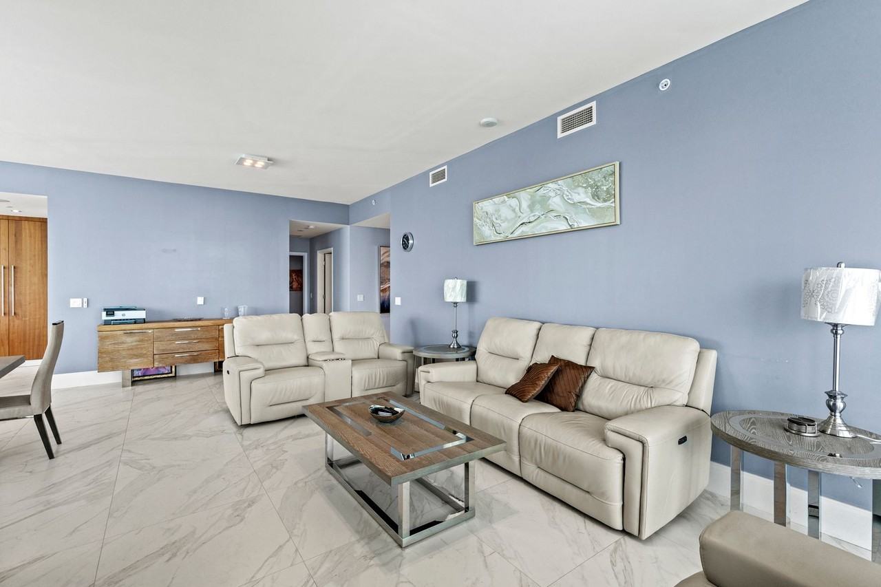 701 N Fort Lauderdale Beach Blvd #1205 - Photo 7 of 50