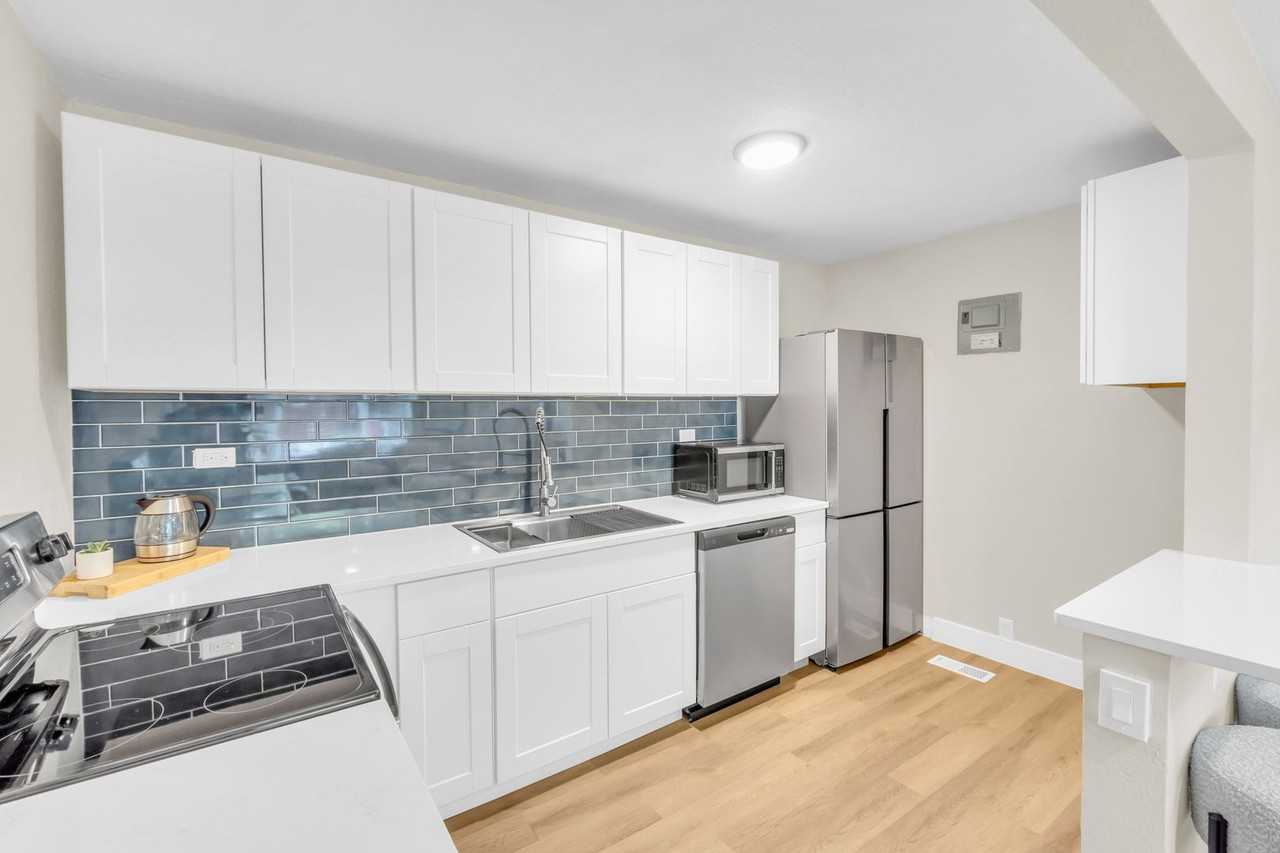 2405 W 39th Ave - Photo 6 of 21