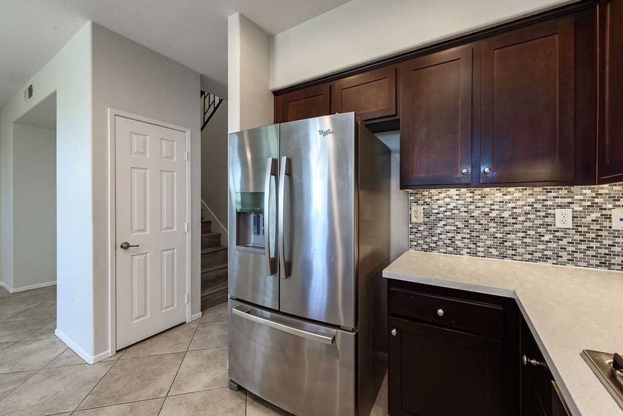 2155 Caminito Leonzio #22 - Photo 4 of 47