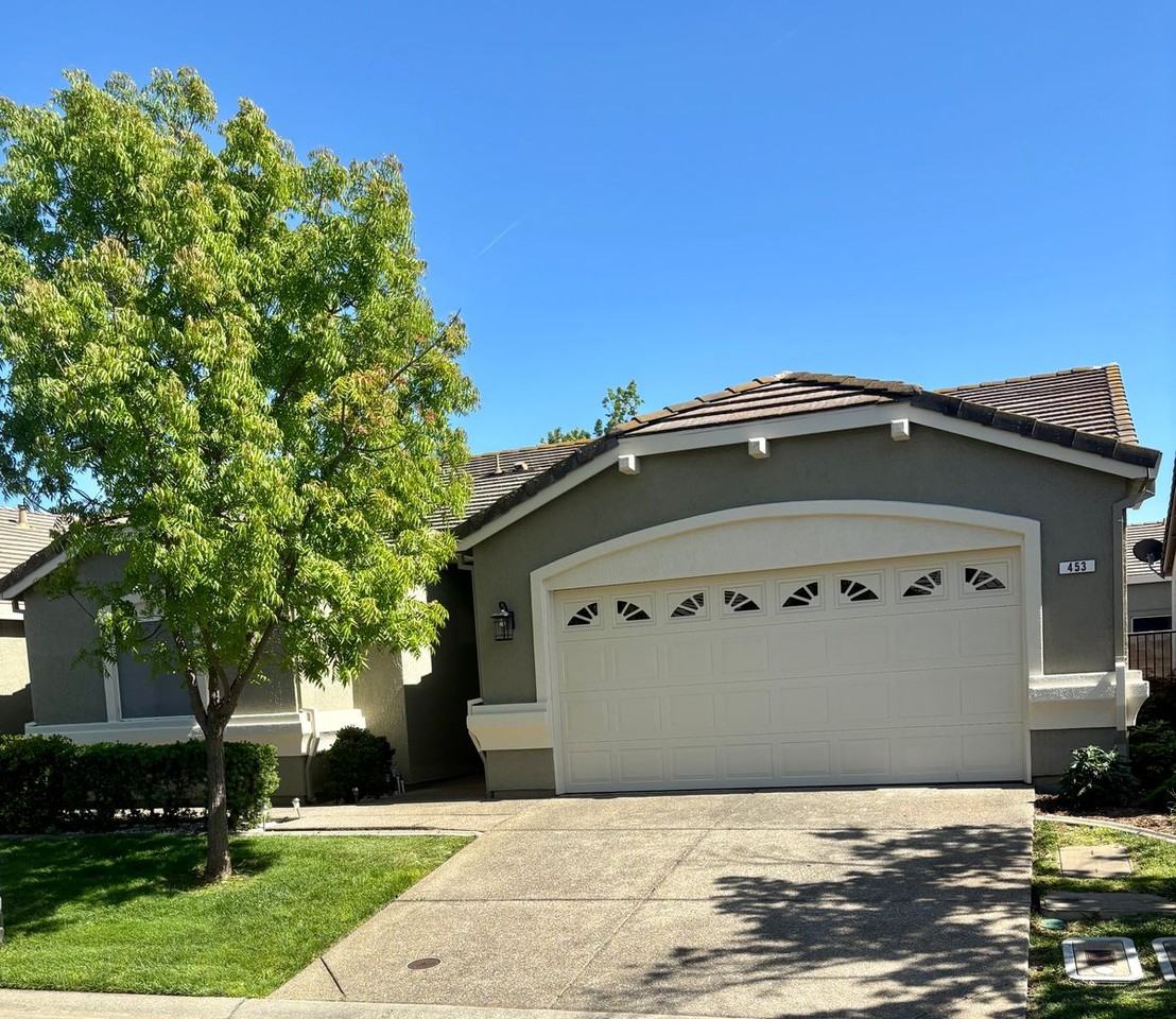 453 Star Glow Pl - Photo 4 of 19