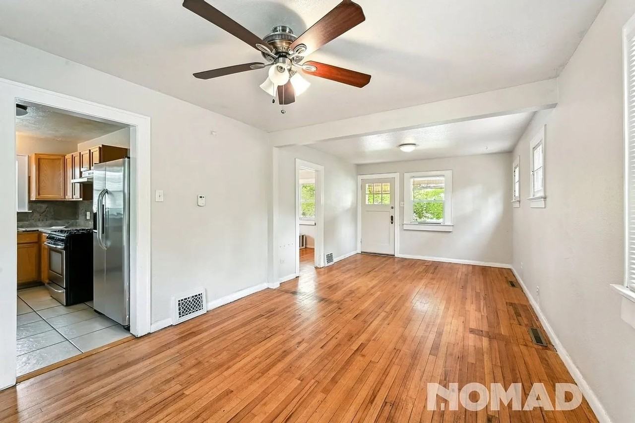 5163 Beach Ct - Photo 5 of 26