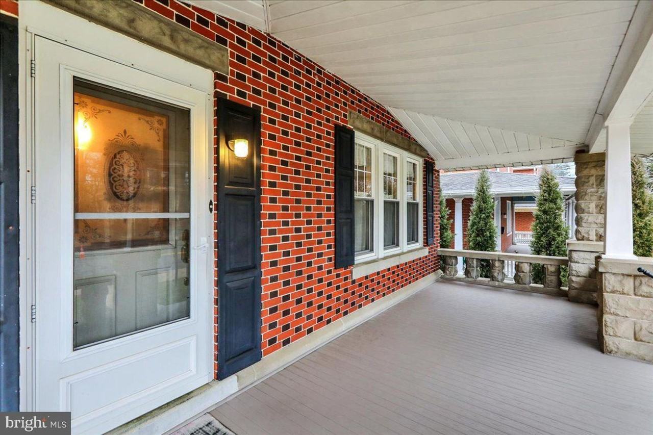 368 Donegal Springs Rd - Photo 3 of 18