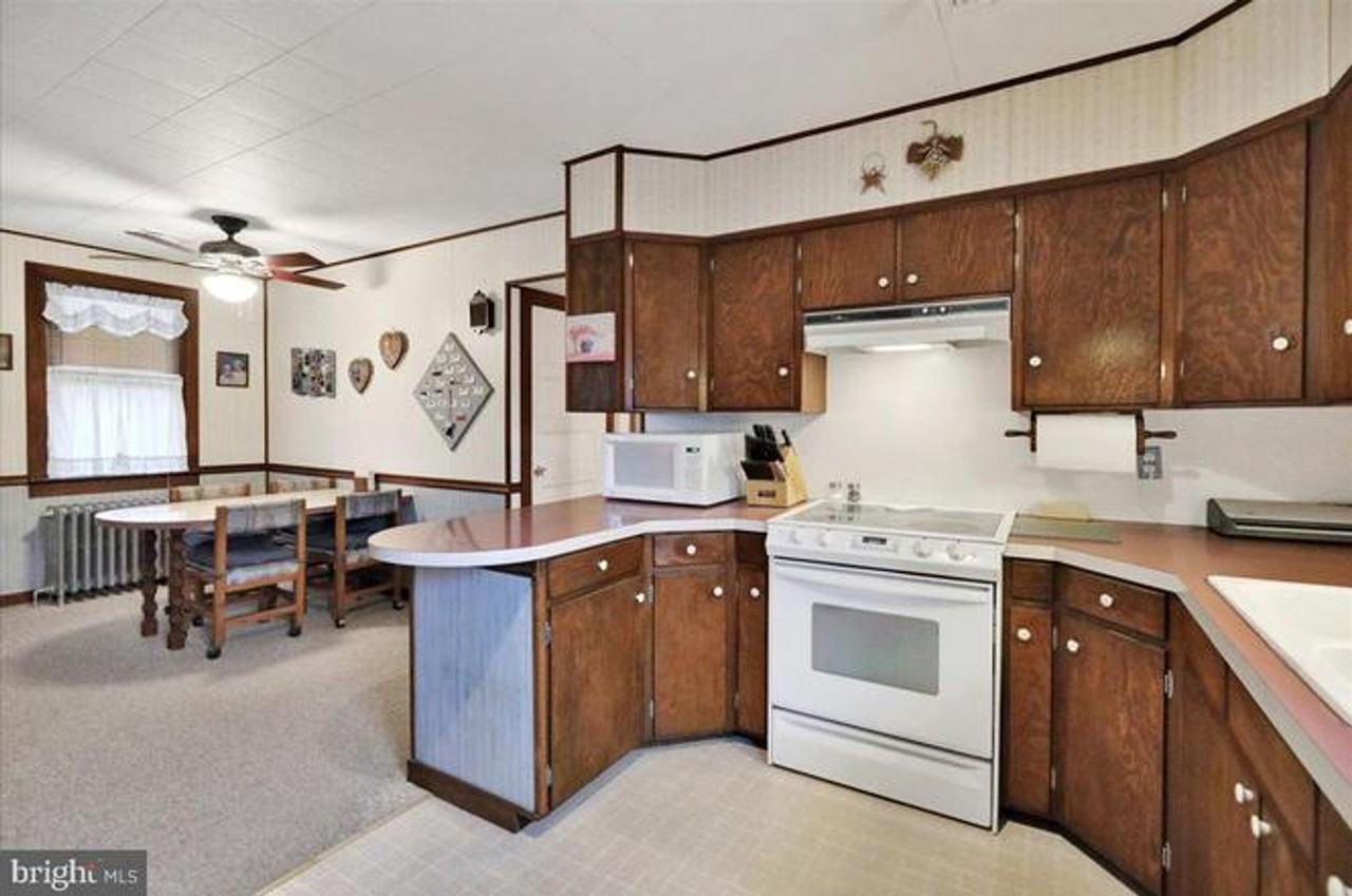 368 Donegal Springs Rd - Photo 7 of 18