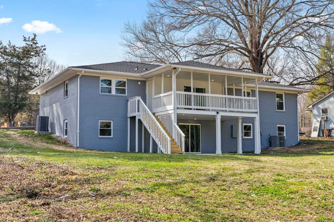 612 Westway Dr - Photo 3 of 50