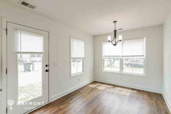 658 19th Ave W - Photo 7 of 15