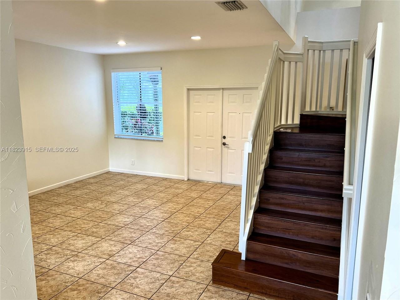 1113 Tupelo Way #0 - Photo 4 of 23