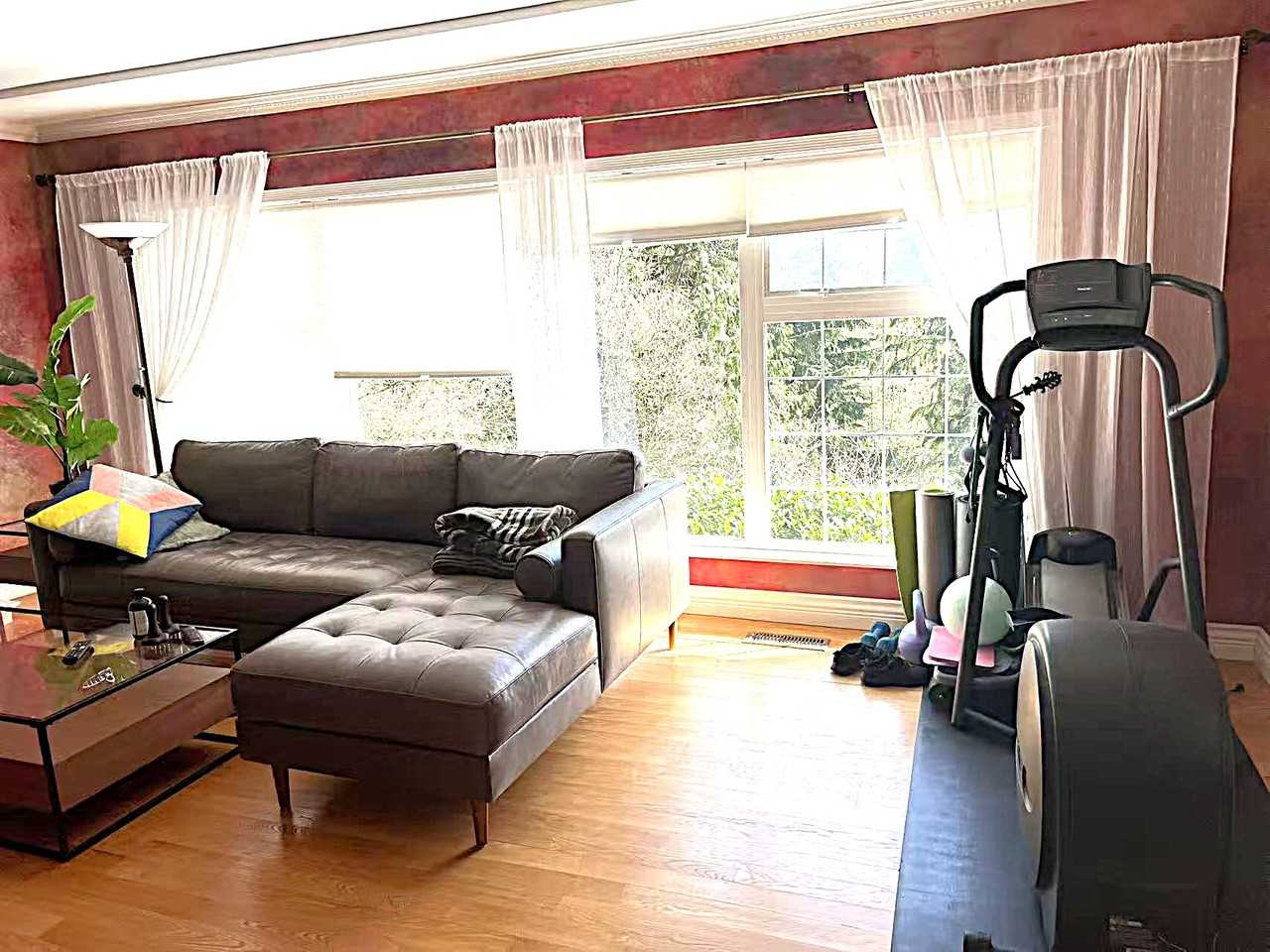 630 Stevens Drive - Photo 5 of 9