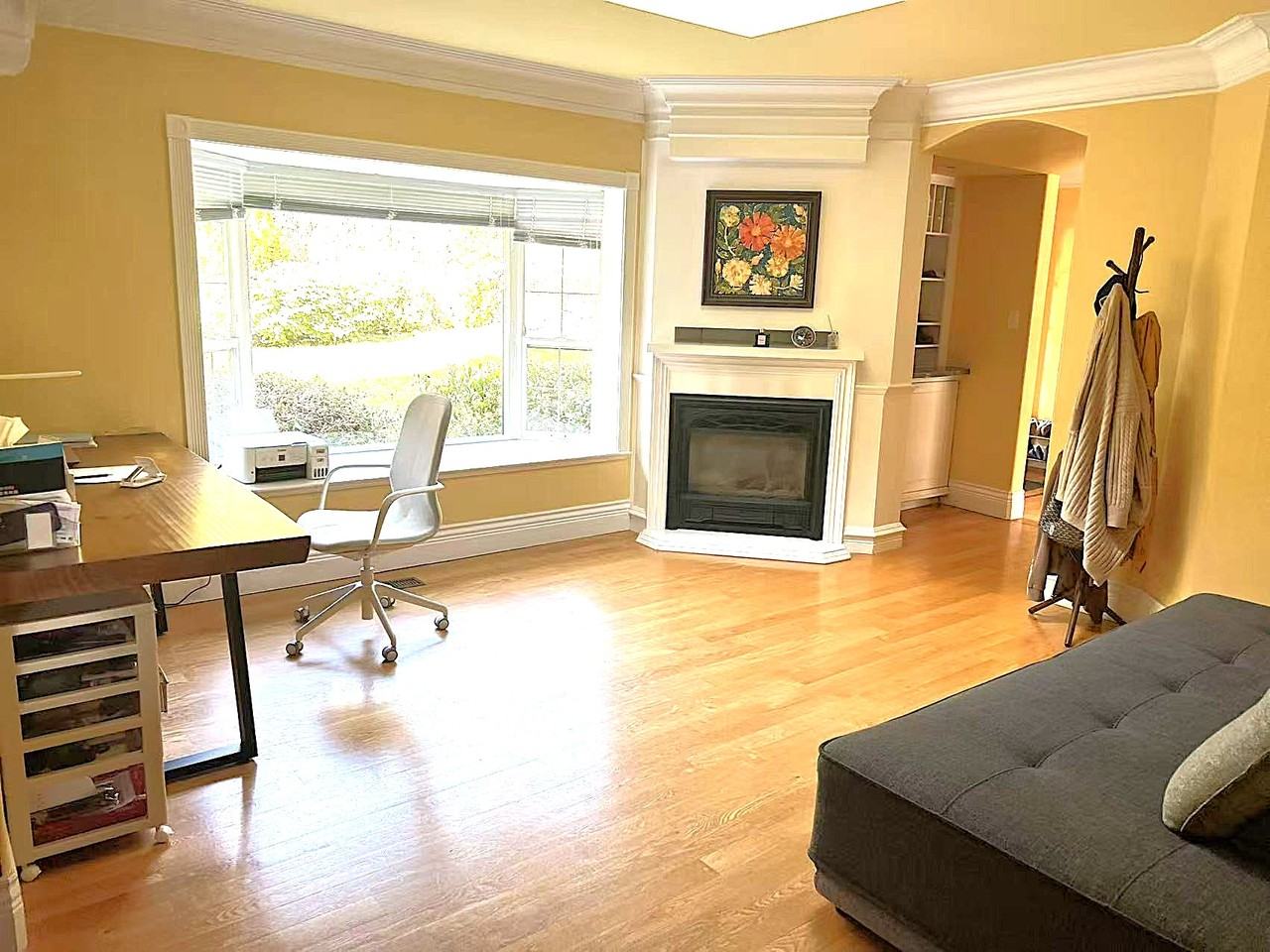 630 Stevens Drive - Photo 3 of 9