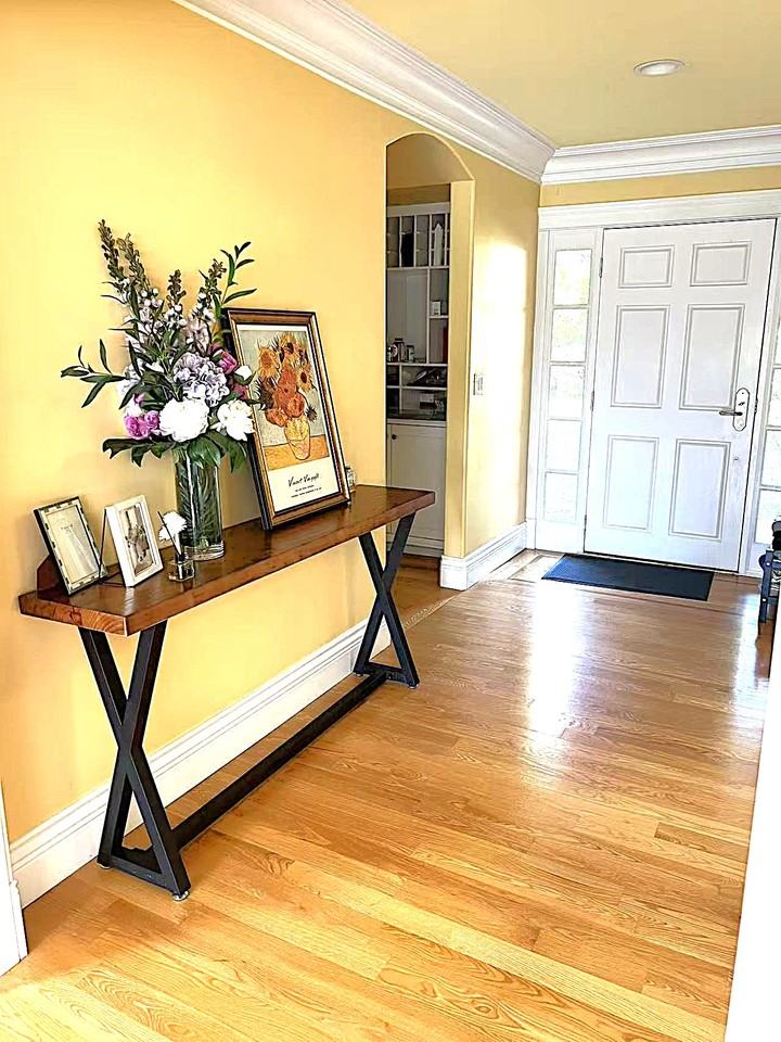 630 Stevens Drive - Photo 2 of 9