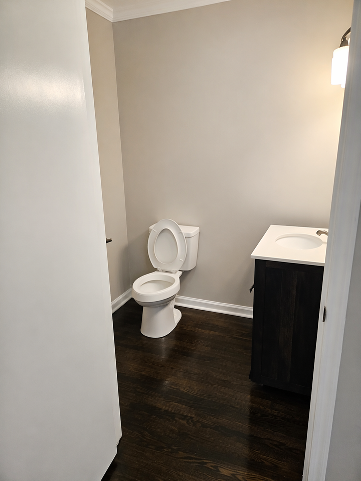 1406 Fern Forest Dr #NA - Photo 5 of 8