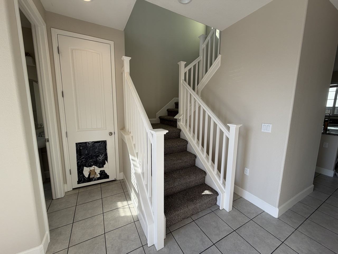 99 Liberty Ct #NA - Photo 3 of 30