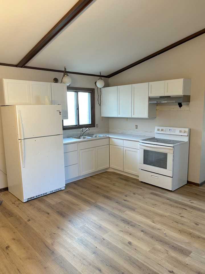 717 2nd St Nw #3 - Photo 6 of 7