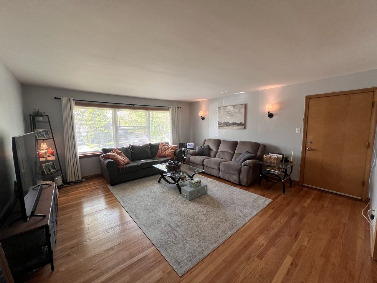 1321 Balmoral Ave #2S - Photo 3 of 16