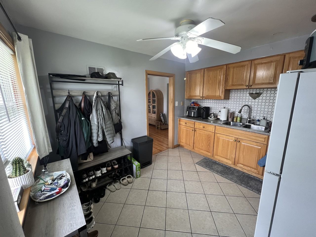 1321 Balmoral Ave #2S - Photo 5 of 16