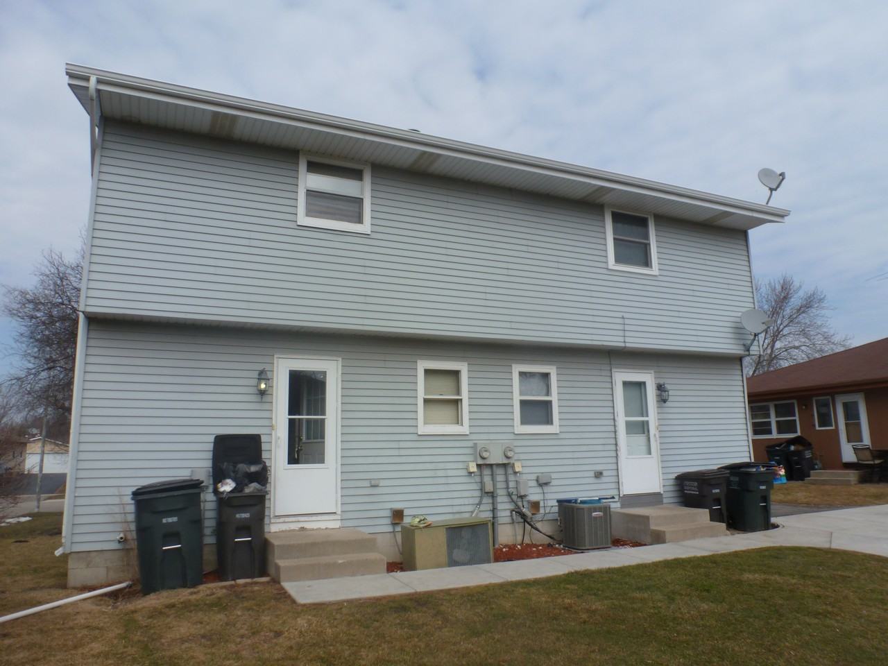 123 Marcella St #B - Photo 2 of 17