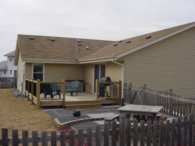 N49W14065 Brook Falls Dr - Photo 2 of 7