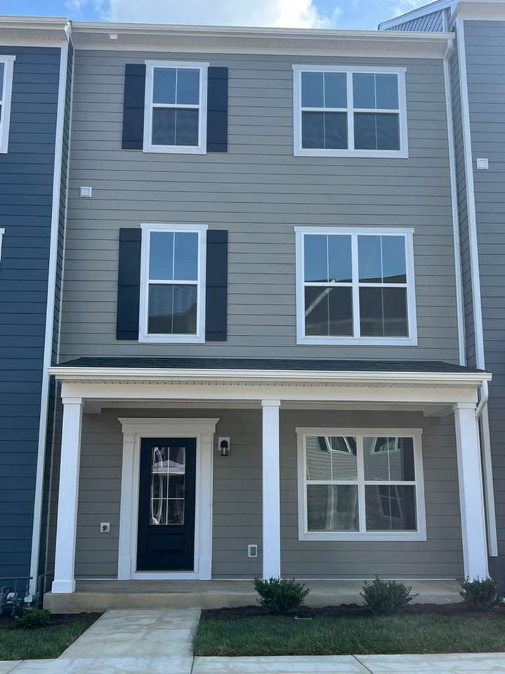 1071 Balsam Ln #301 - Photo 5 of 22