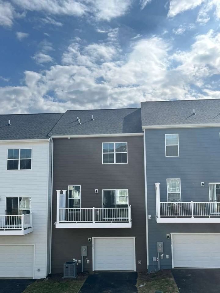 1071 Balsam Ln #301 - Photo 6 of 22