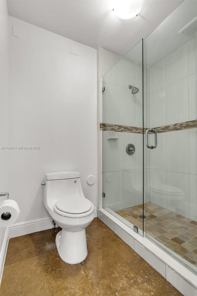 5160 Northwest 112th Court - Photo 4 of 34