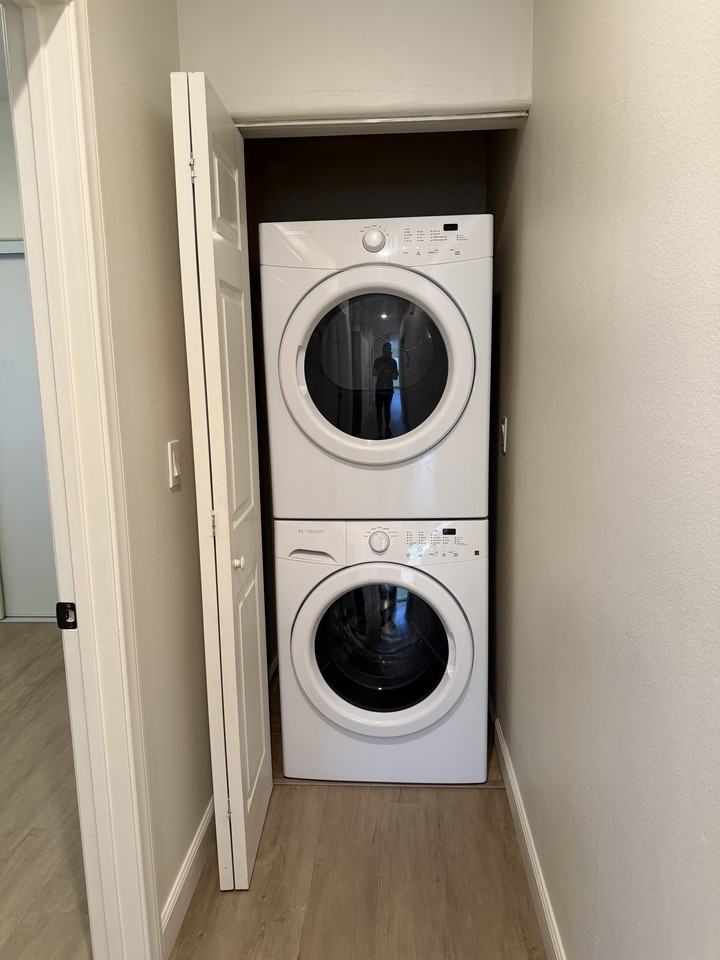 2732 Island Ave #A - Photo 6 of 13