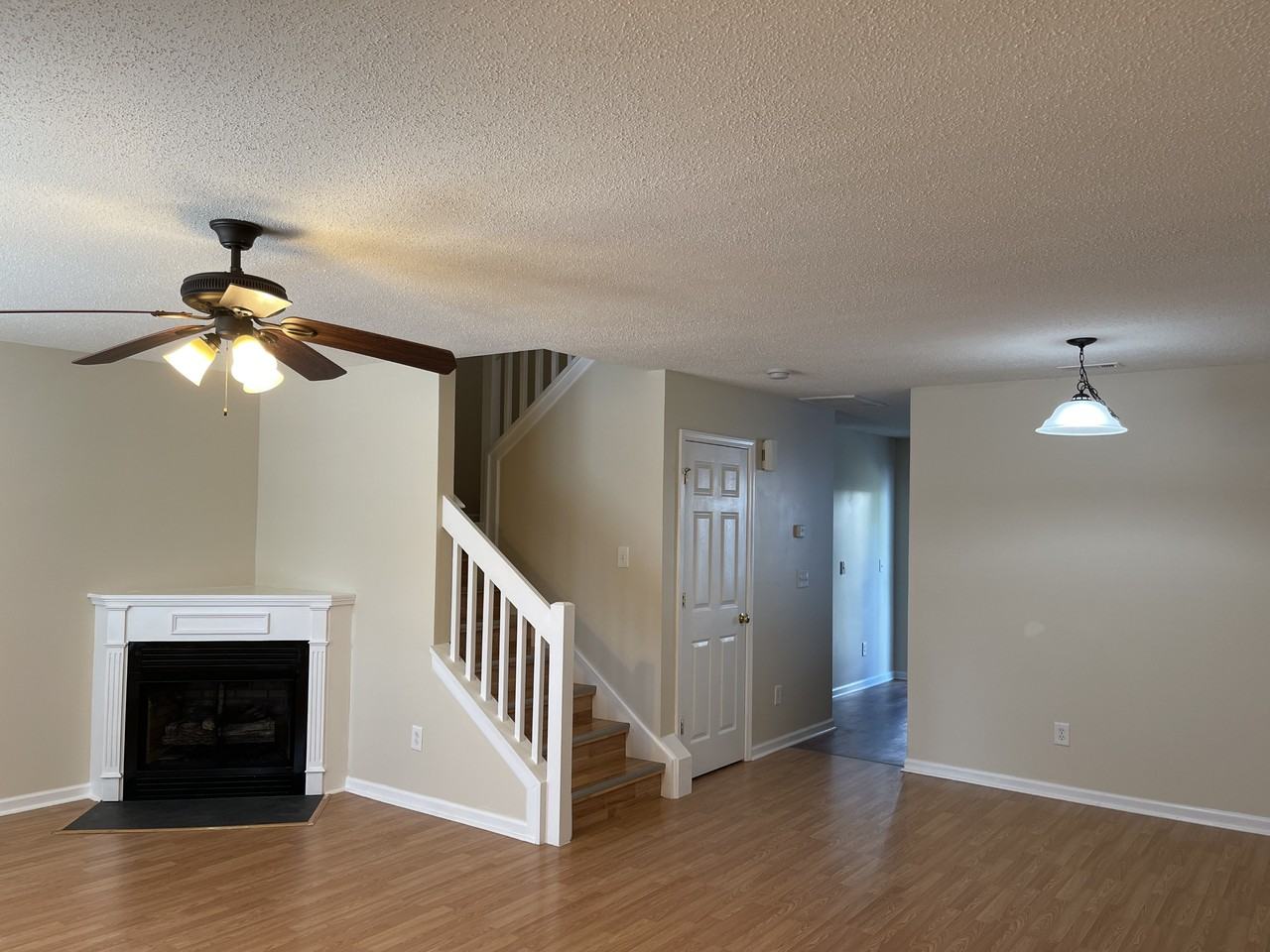 3098 Windsor Trace Dr #3098 - Photo 4 of 31