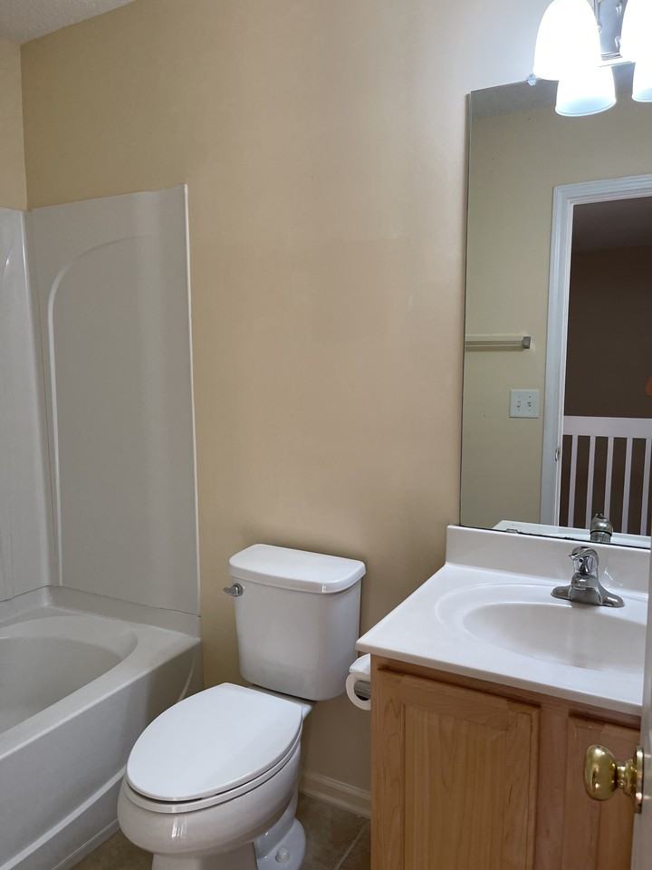 3098 Windsor Trace Dr #3098 - Photo 5 of 31