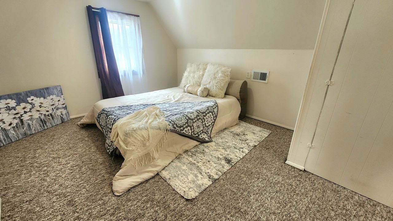 1036 Forest Ave #NA - Photo 2 of 10