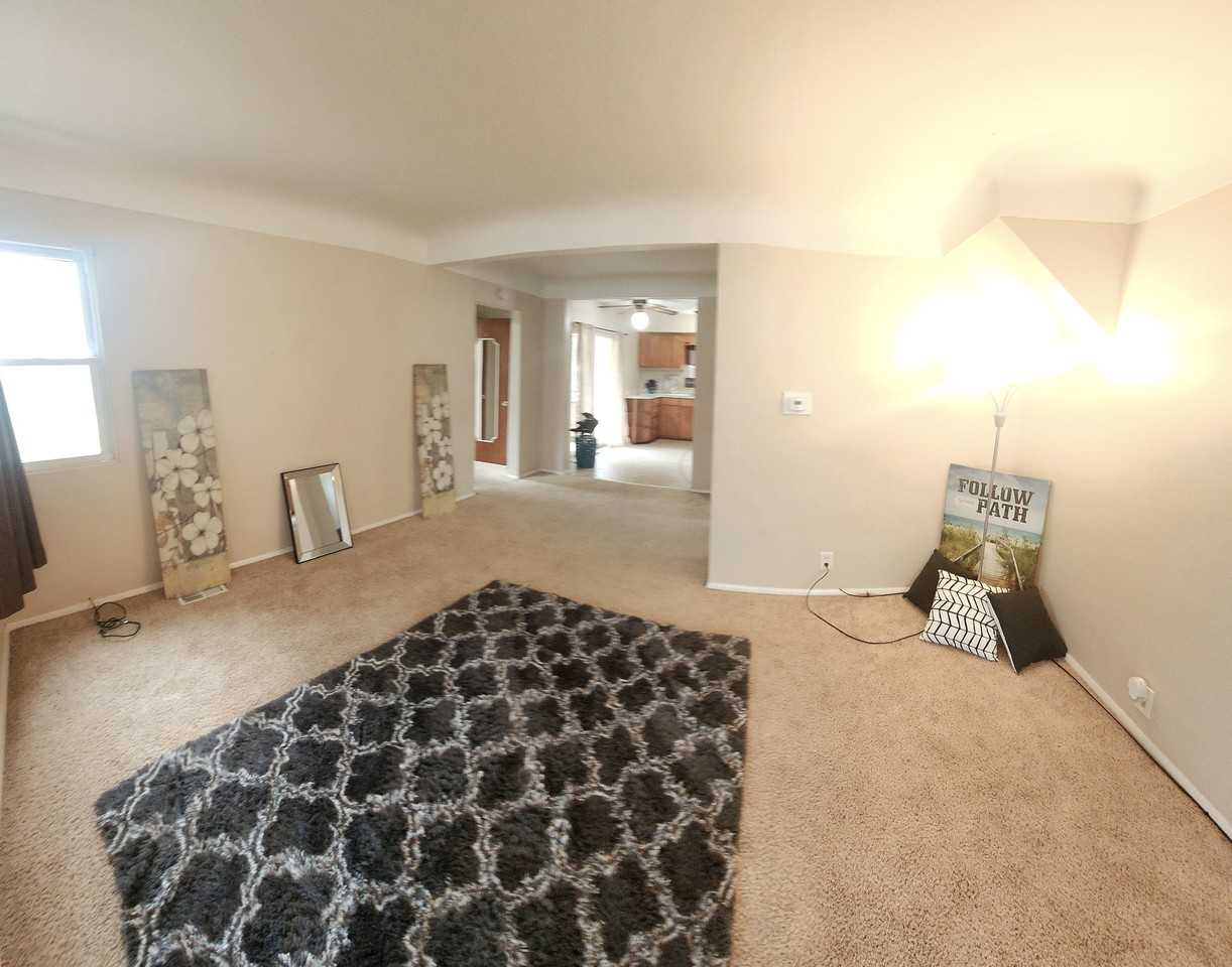 1036 Forest Ave #NA - Photo 6 of 10