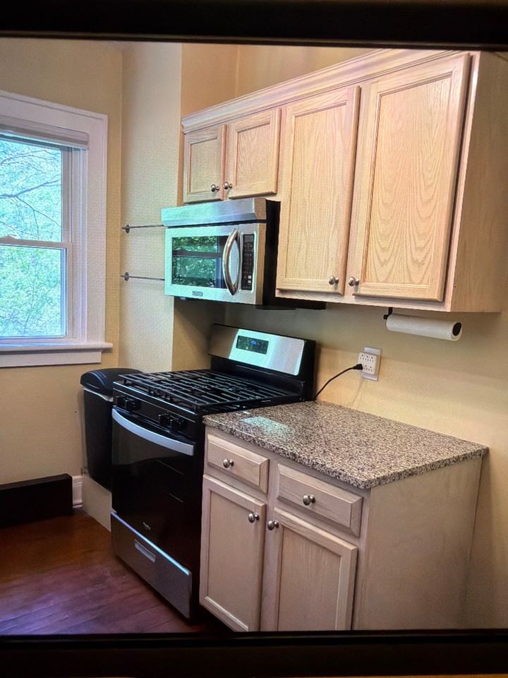 14 Indiana Ave - Photo 2 of 15