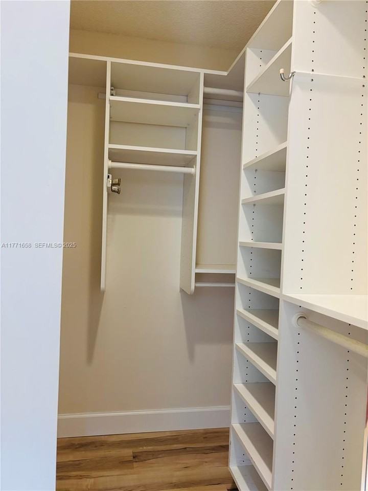 793 Chimney Rock Road - Photo 6 of 32