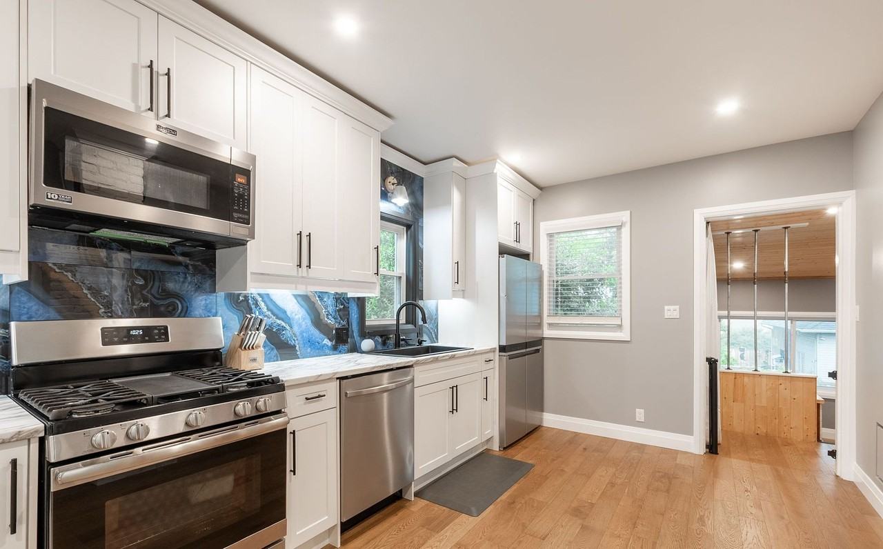 789 Walker Street - Photo 5 of 26