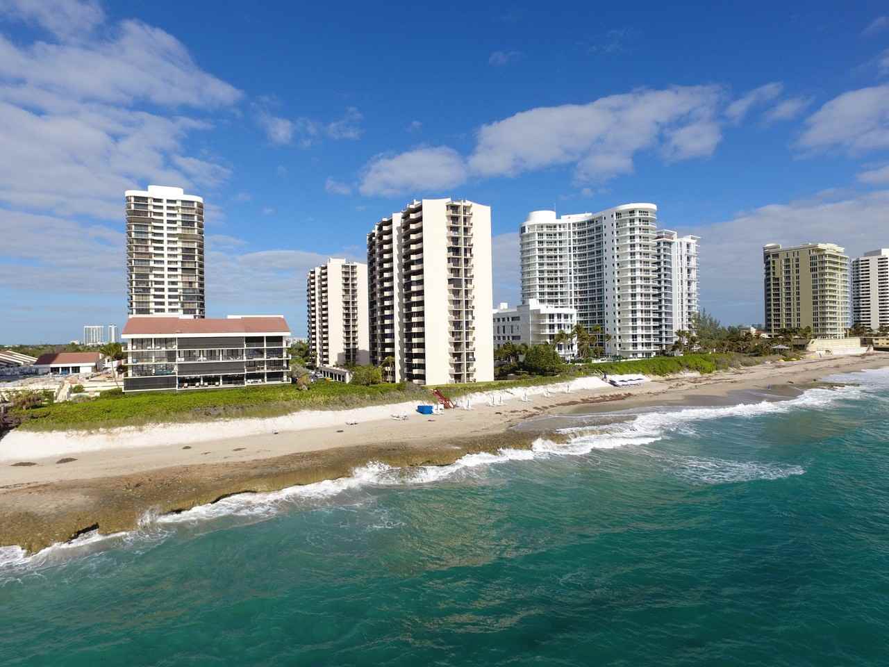 4200 N Ocean Dr #1