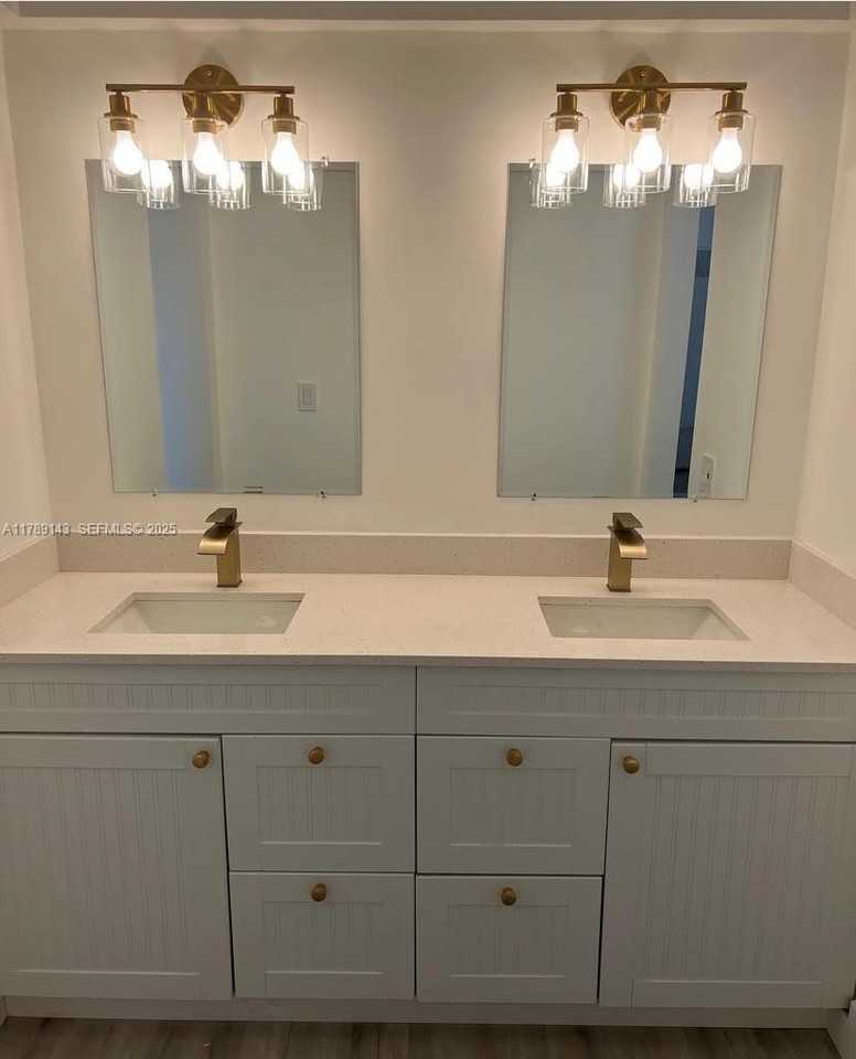 8980 Southwest 44th Street #0 - Photo 6 of 10