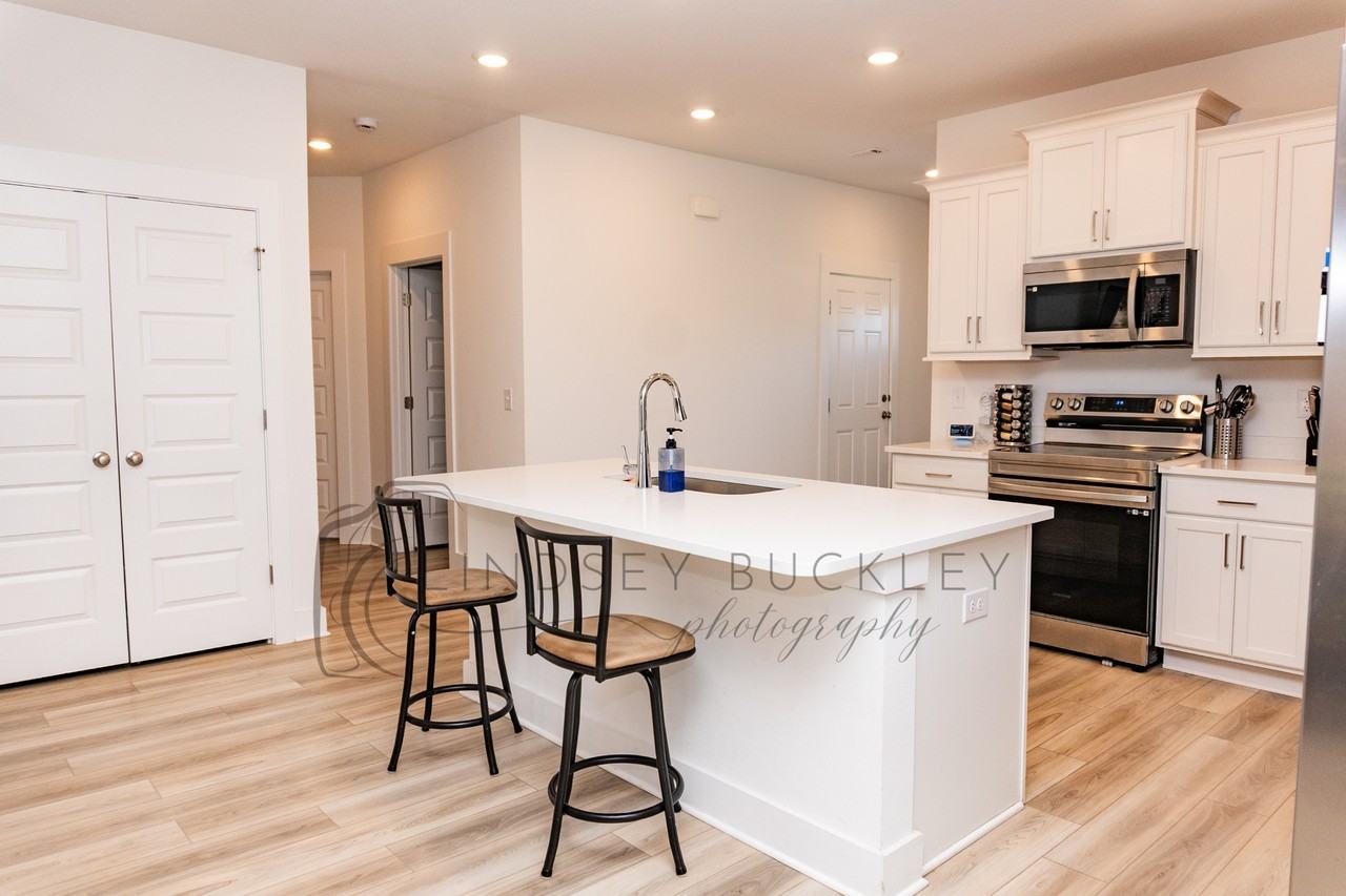 114 Blooming Cv #113 - Photo 6 of 24